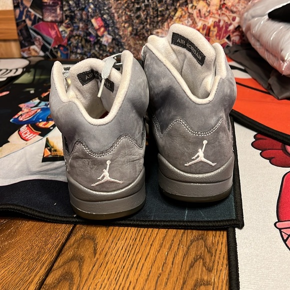 Jordan 5 WolF Grey - Picture 6 of 7